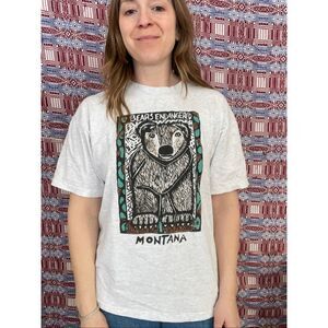 Vintage 90s Wildlife Bear Tee Endangered Graphic T-Shirt Unisex